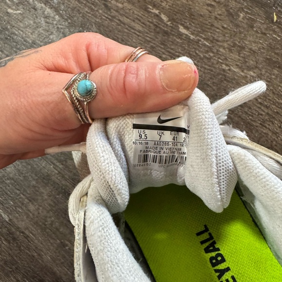 Nike White and Blue HyperAce size 9.5 - Picture 5 of 8